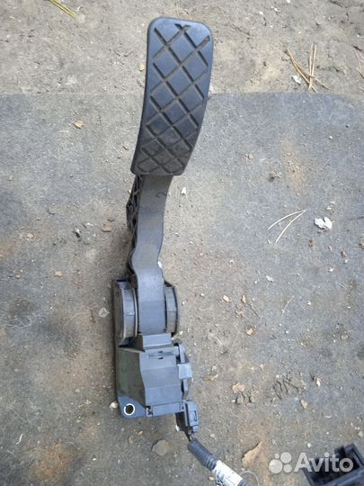 Электронная панель газа на Volkswagen pointer