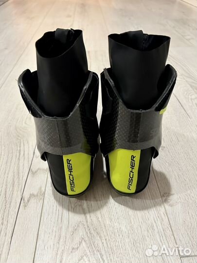 Лыжные ботинки fischer