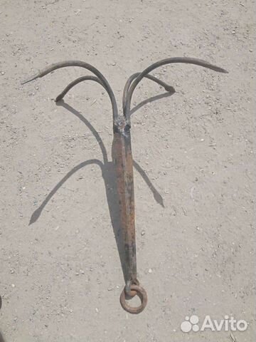 Якорь для лодки