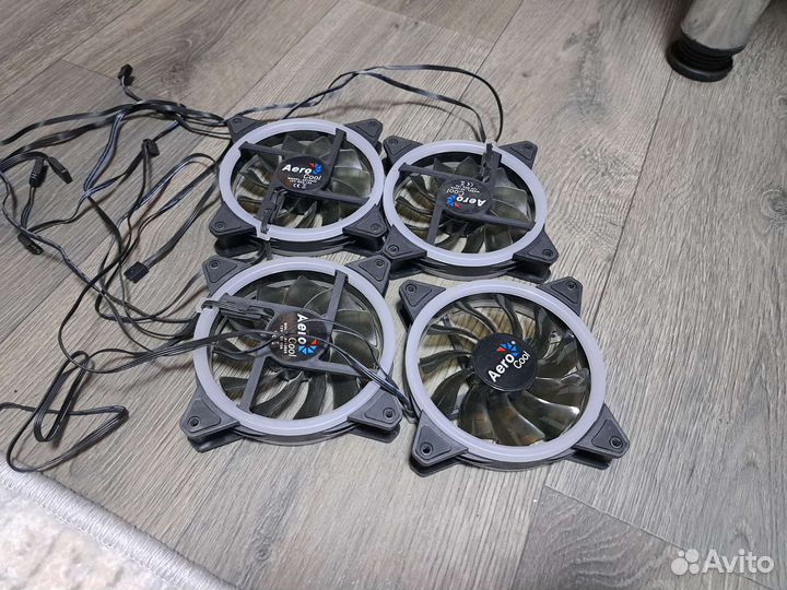 4шт. вентиляторы 120мм AeroCool REV RGB PRO