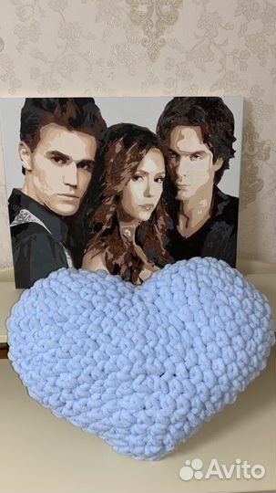 Вязаная подушка «сердце», сердце из плюшевой пряжи