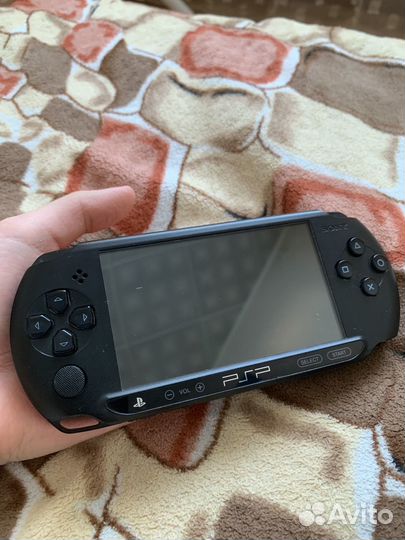 Sony PSP e 1008
