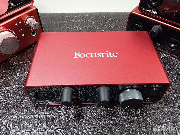 Focusrite Scarlett Solo 3nd Gen звуковая карта USB