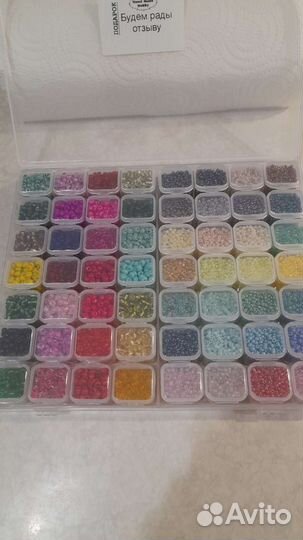 Набор бисера в оргонайзере