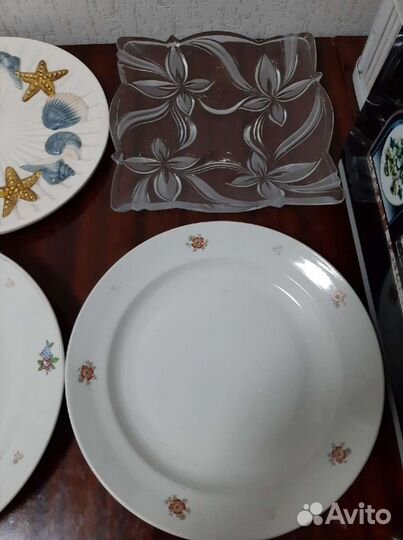 Тарелки, блюда большие и декоративные