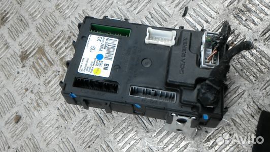Блок управления renault koleos (84K14NC01)