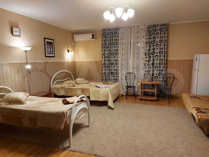 Дом 560 м² на участке 13,7 сот.