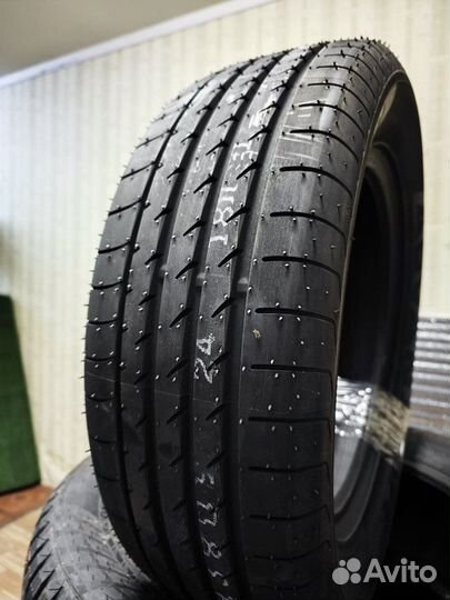 Yokohama Advan Sport V105 225/50 R17 94W