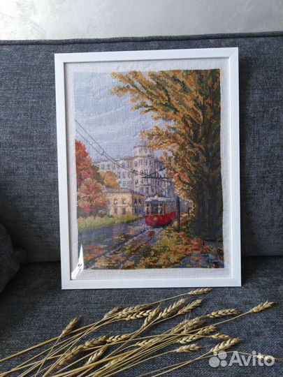 Картина, вышитая крестом