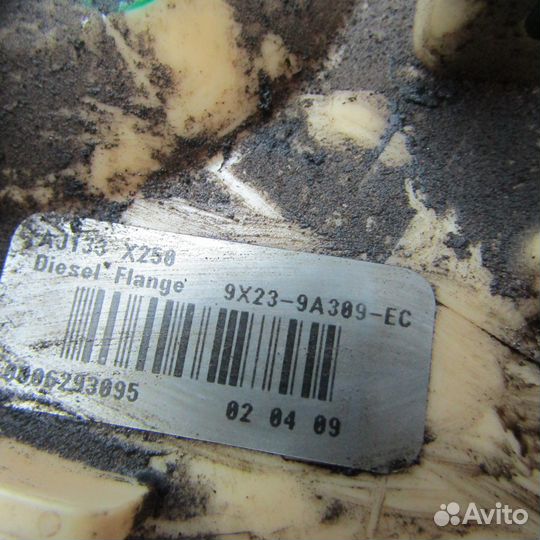 Насос топливный (бензонасос) jaguar XF 2007-2010