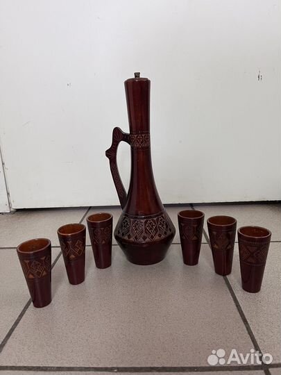 Графин, кувшин, штоф с рюмками. Дерево. СССР