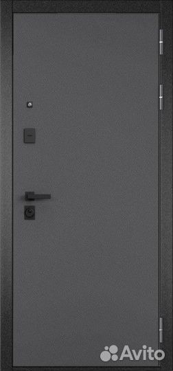 Входные металлические двери в квартиру