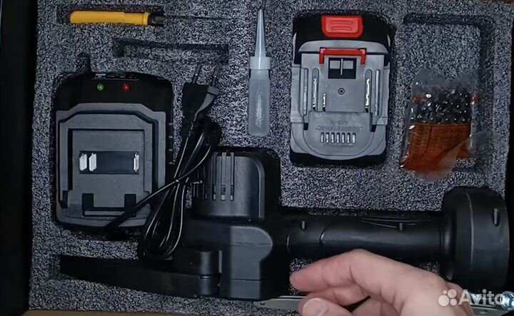 Аккумуляторная цепная пила vvosai (wosai)