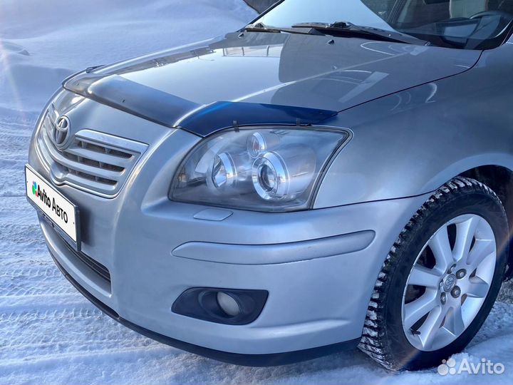 Toyota Avensis 1.8 МТ, 2008, 260 000 км