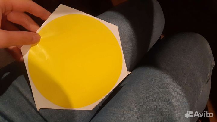 Наклейка контрастный круг 