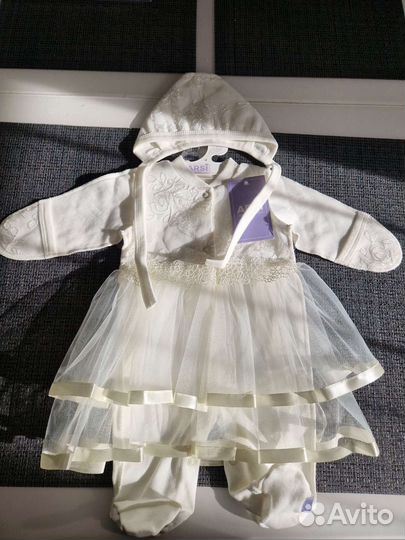 Комплект на выписку для девочки