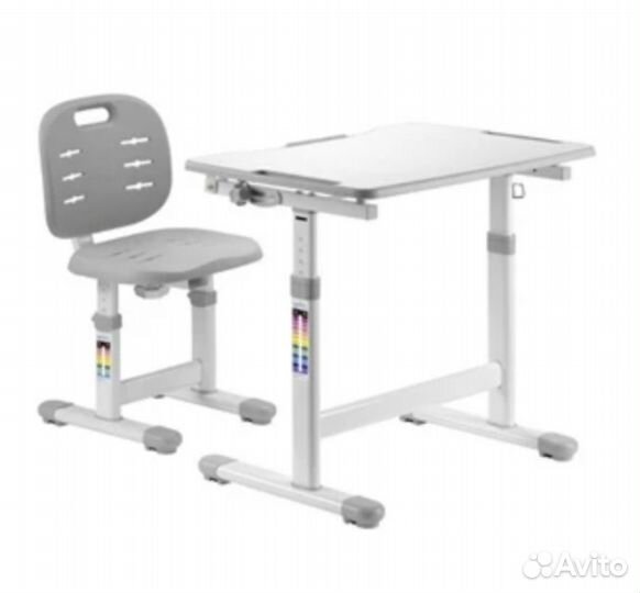 Комплект Holto: парта и стульчик