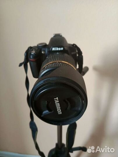 Nikon D3000