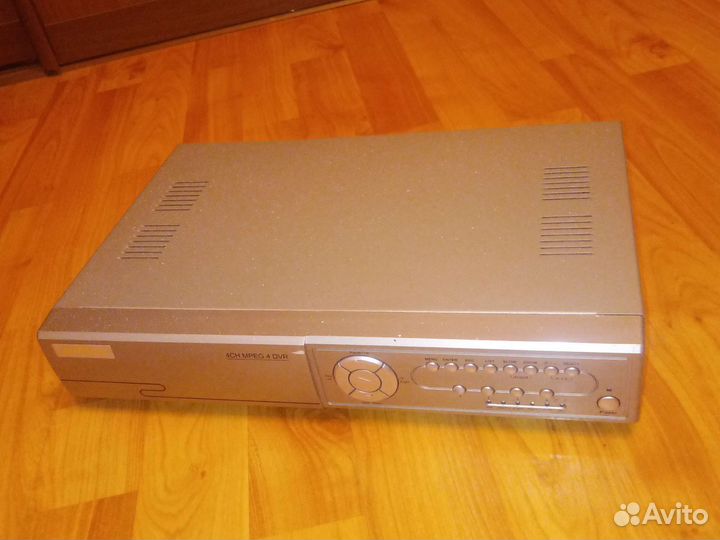 Видеорегистратор AvTech AVC-760ZA-RU