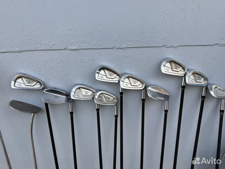 Набор клюшек для гольфа