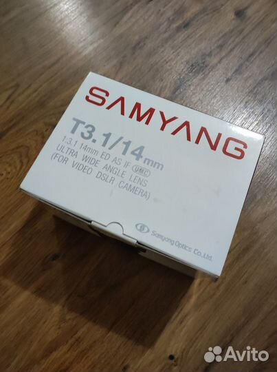 Объектив samyang 14mm 2,8 для canon