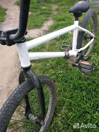 Трюковой велосипед bmx