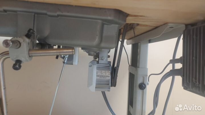 Швейная машинка промышленная