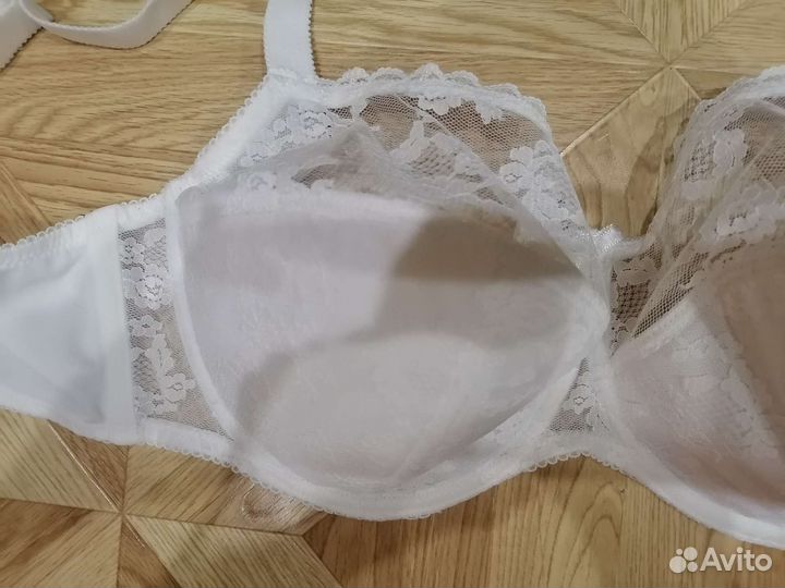 Бюстгальтер размер 90F новый