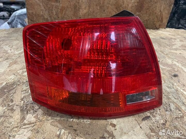 Фонарь задний левый Audi A4 B7 универсал 2004-2009