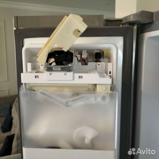 Ремонт холодильников