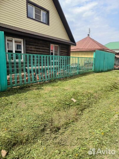 Покос травы триммером и газонокосилкой