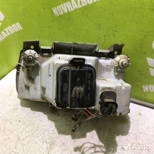 Фара правая Фольксваген Поло