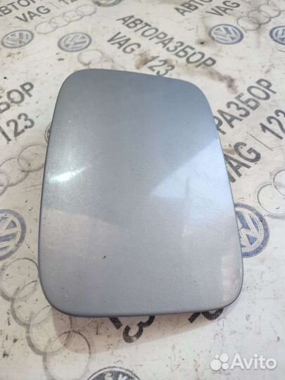 Лючок бензобака Volvo S40