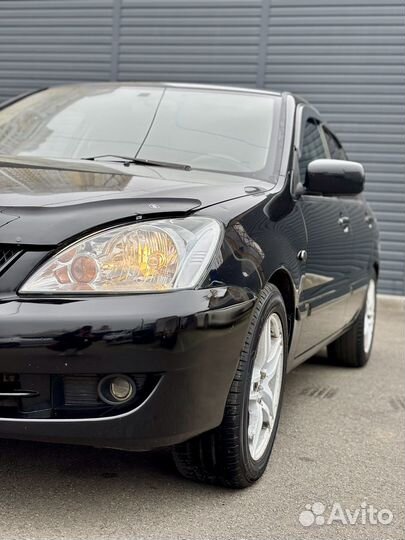 Mitsubishi Lancer 1.6 МТ, 2005, 250 000 км