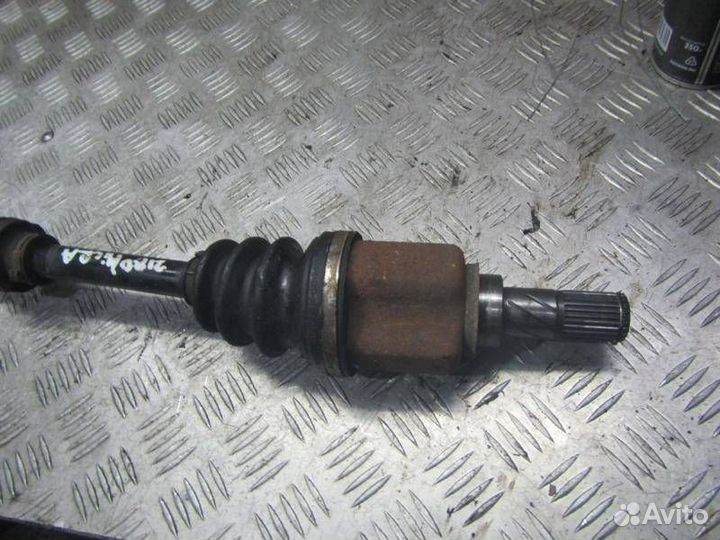 Полуось передняя правая Nissan Micra 3 (K12) 2004