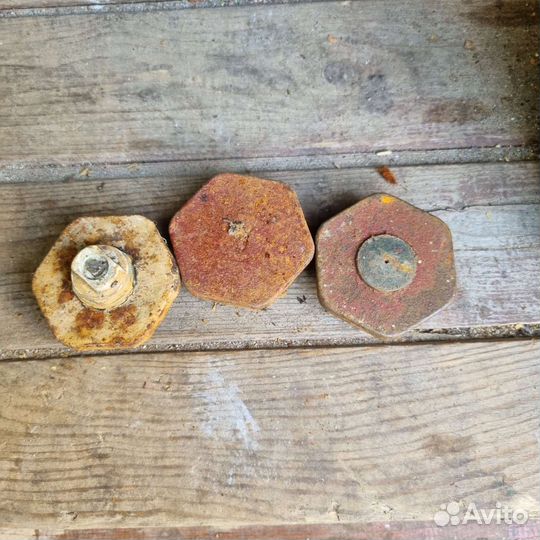 Заглушки,чугун