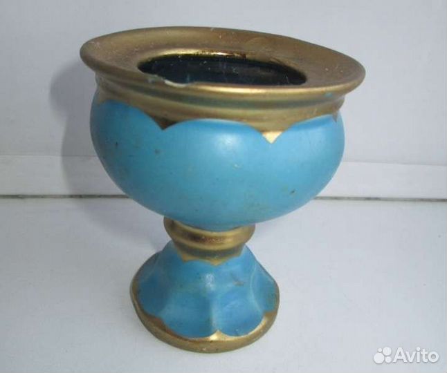 Старинная настольная лампада. свеча. фарфор