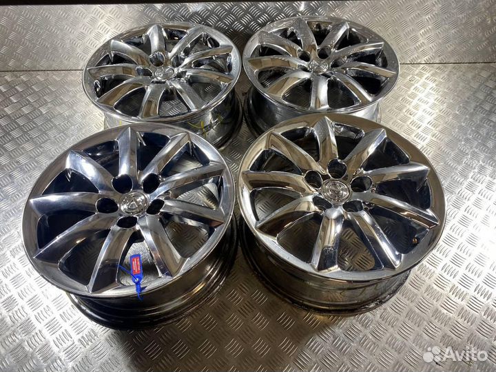 Комплект литых дисков R18x7.5 5x120