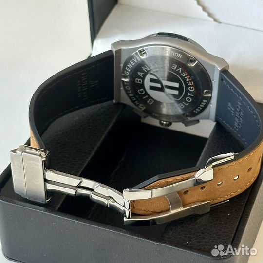 Мужские наручные часы hublot с хронографом