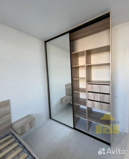 Шкаф распашной