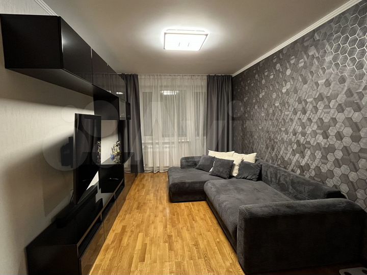 2-к. квартира, 50 м², 2/9 эт.