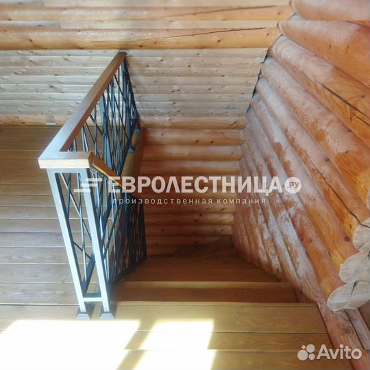 Лестница на второй этаж под ключ
