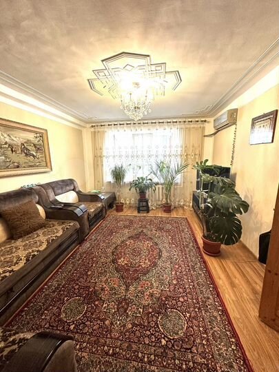 5-к. квартира, 100 м², 3/5 эт.