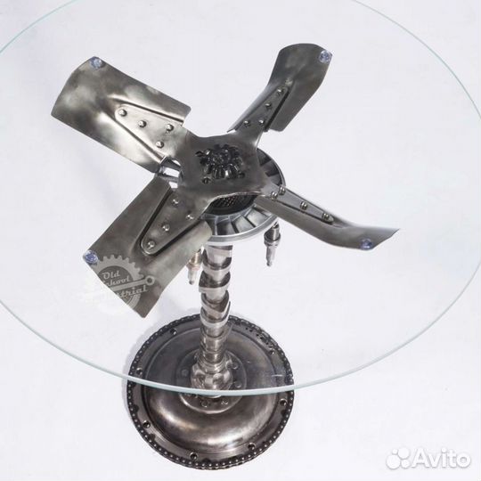 Журнальный столик