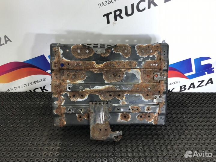 81418605398 Ящик акб Man TGA, Man TGS, Man TGX