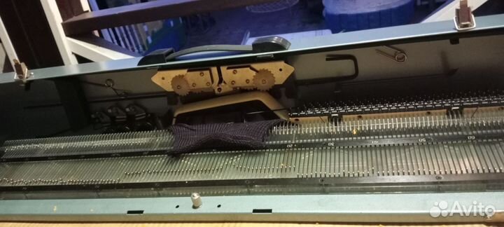 Ручная вязальная машинка Нева-5