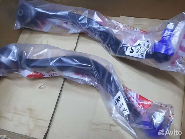 Рычаг передней подвески, нижний, левый