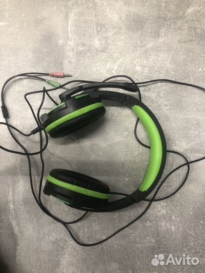 Кимпьютерные наушники Defender Warhead G-300 б/у