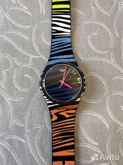 Часы swatch swiss