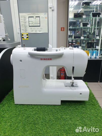 Швейная машина Singer Tradition 2250